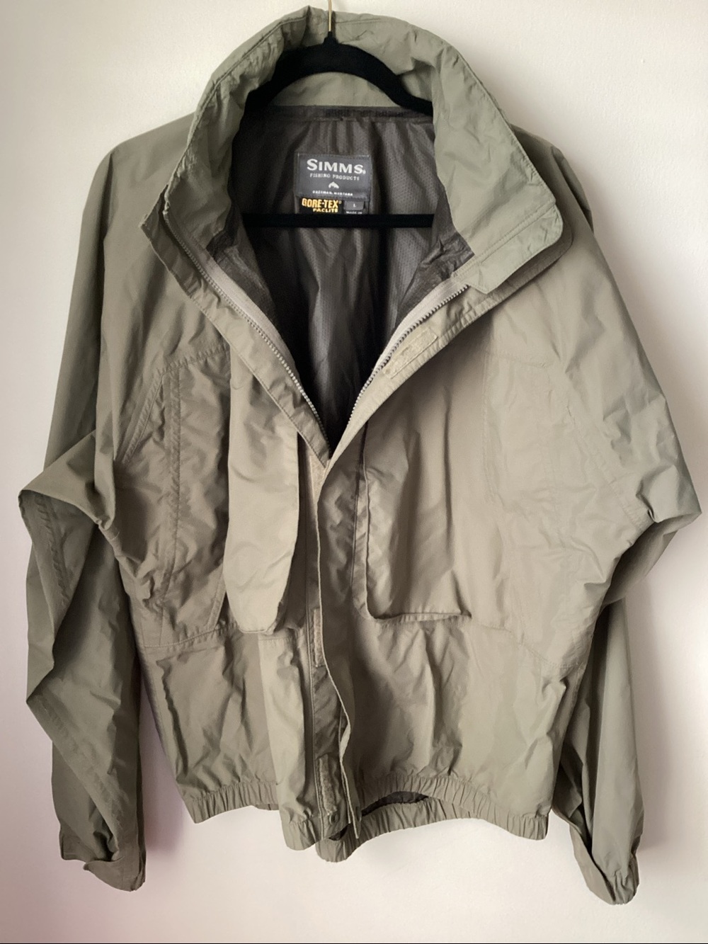 Simms Gore Tex Fishing Jacket Paclite Hooded Waterproof Large
Outdoor Gorpcore
